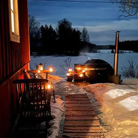 Dom wakacyjny Virtaan Vaeentupa By Interhome Nuoramoinen